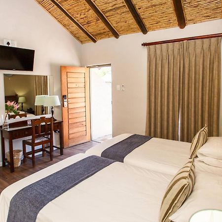 Protea Hotel By Marriott Oudtshoorn Riempie Estate Dış mekan fotoğraf