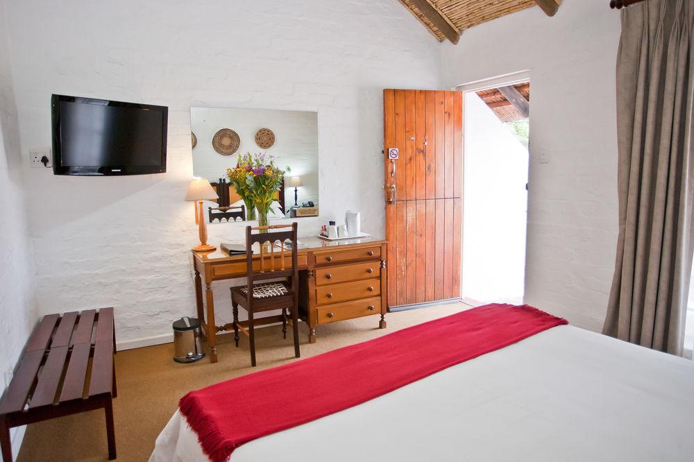 Protea Hotel By Marriott Oudtshoorn Riempie Estate Dış mekan fotoğraf