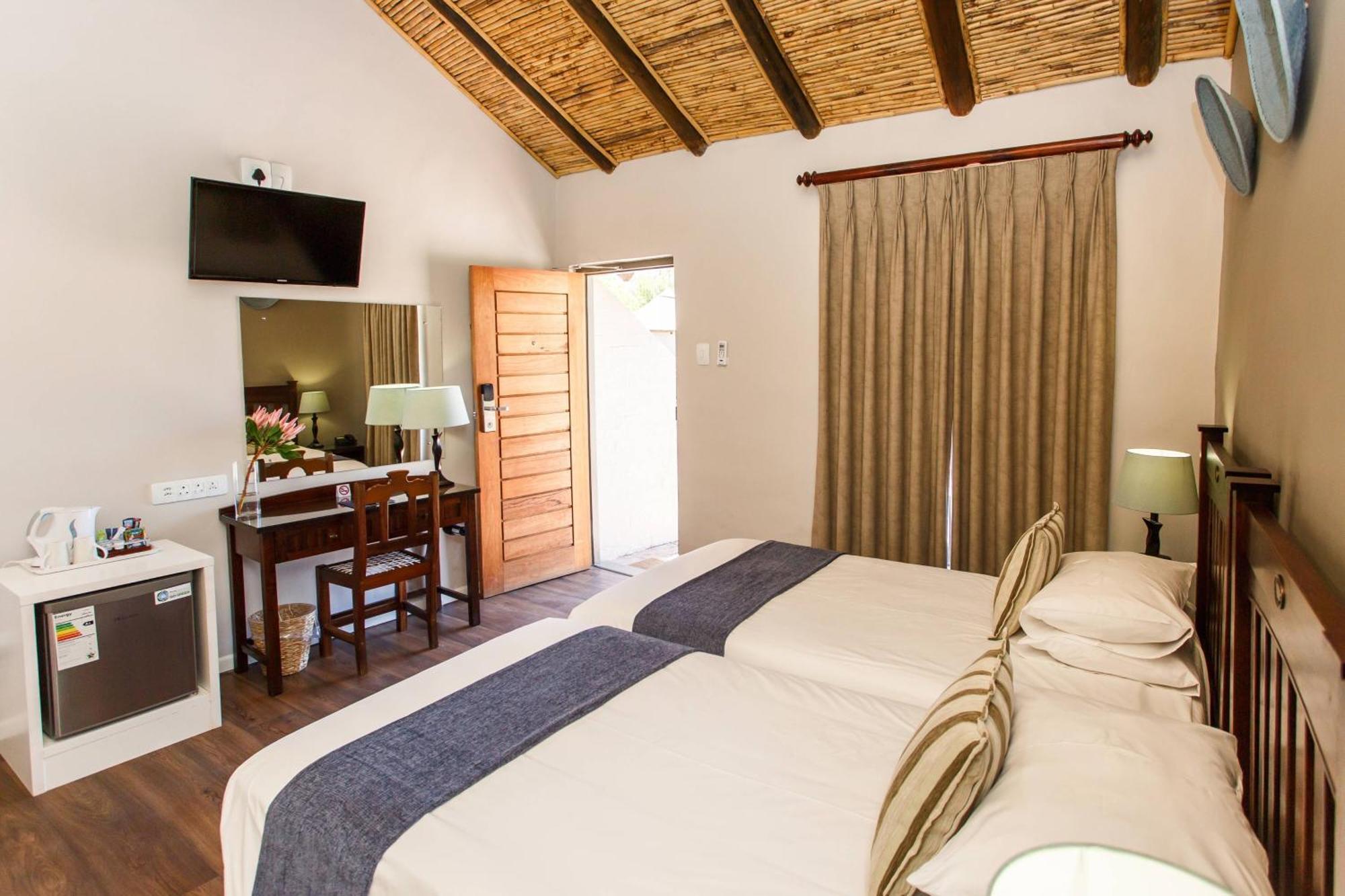 Protea Hotel By Marriott Oudtshoorn Riempie Estate Dış mekan fotoğraf