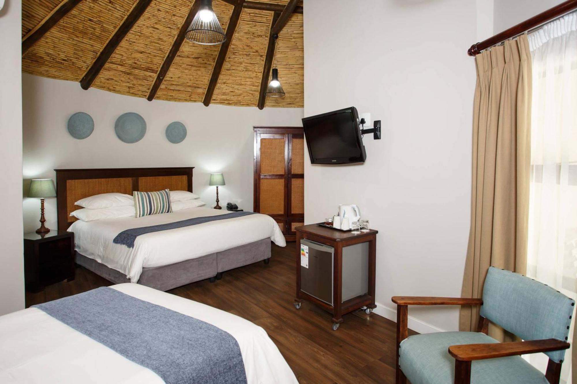 Protea Hotel By Marriott Oudtshoorn Riempie Estate Dış mekan fotoğraf
